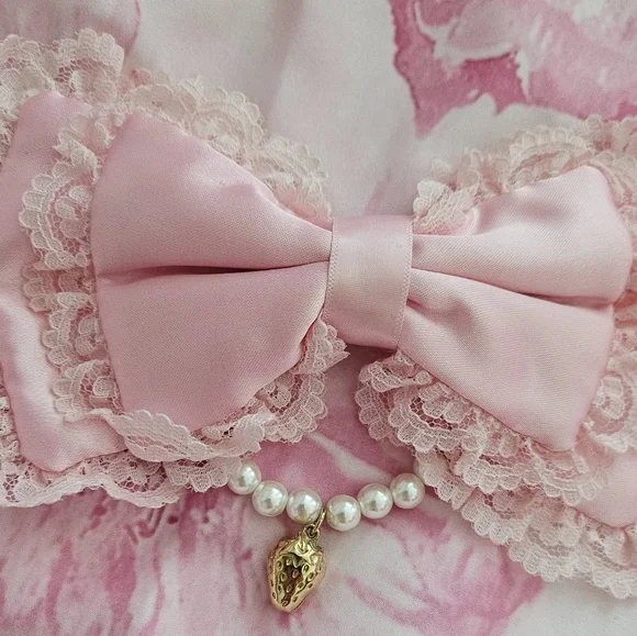 Princess Melody Pink Lace Trim Oversize Bow Pearl Chain Gold Strawberry Charm - Picture 2 of 4